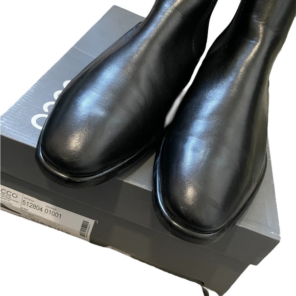 ECCO | Men’s CityTray Water-Resistant Leather Chelsea Boots | Men’s 9-9.5 - Picture 3 of 9